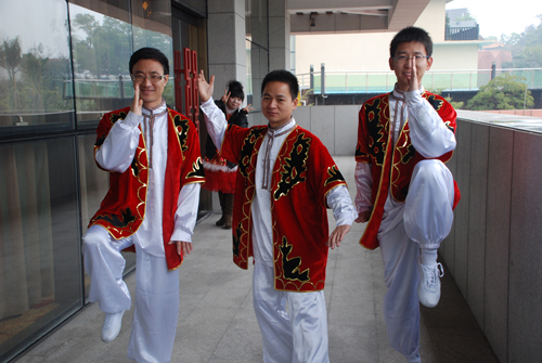 大发体育在线客服,年会之幕后花絮